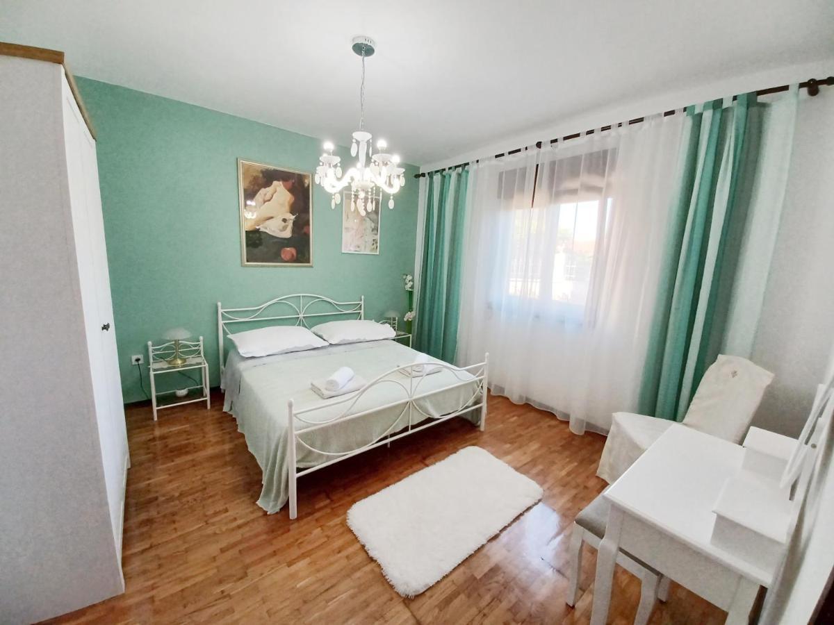 Apartment Lorenzo Trogir Dış mekan fotoğraf