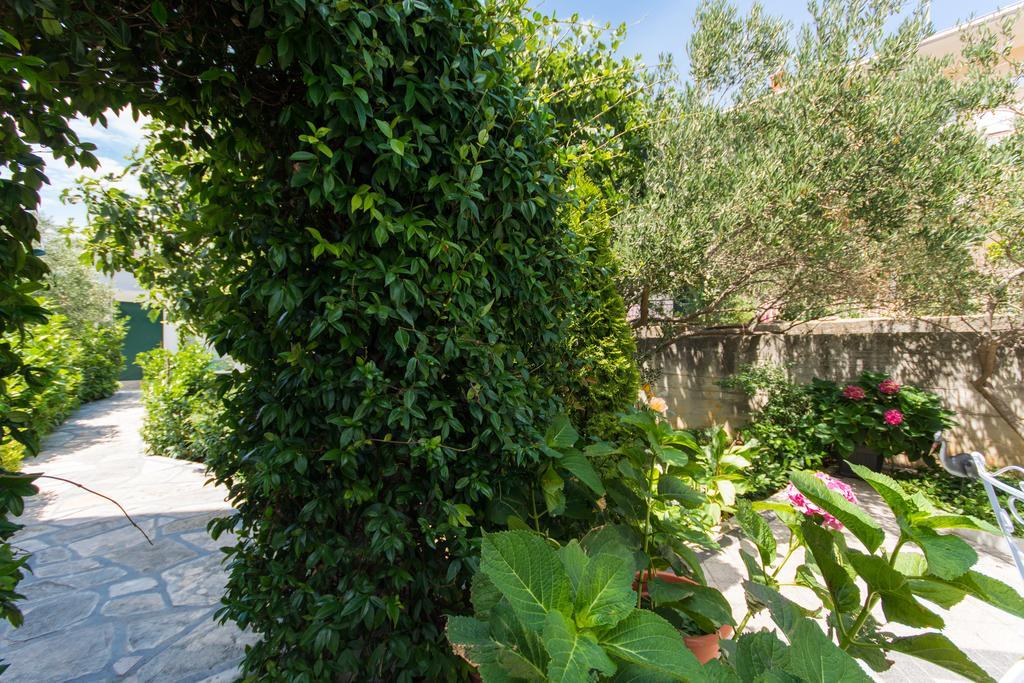Apartment Lorenzo Trogir Dış mekan fotoğraf